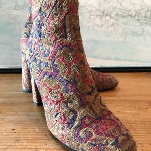 Stunning Yves Saint Laurent Tapestry Boots